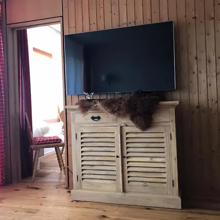 Apartment Alpendomizil Reber 2